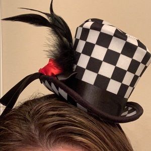 Checkered Mini Top Hat headband